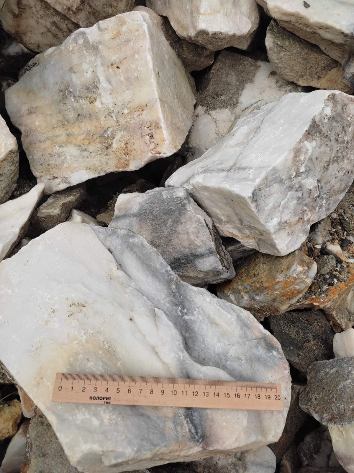 Мармурова крихта «Каррара» Біла (Bianco Carrara)